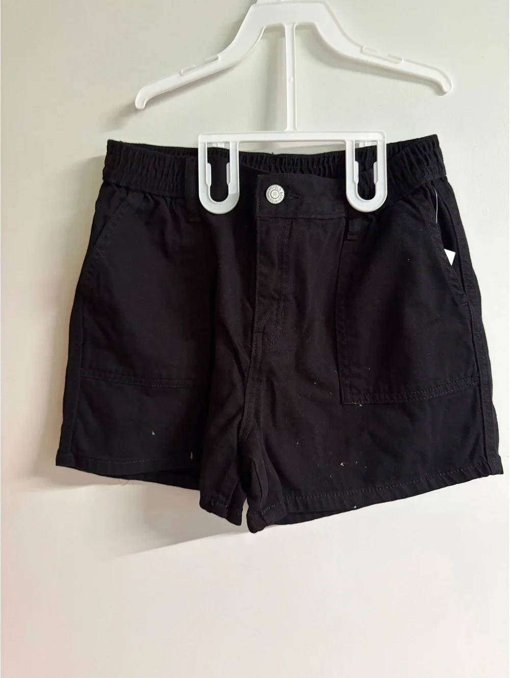 Girls Old Navy, size 16 black shorts